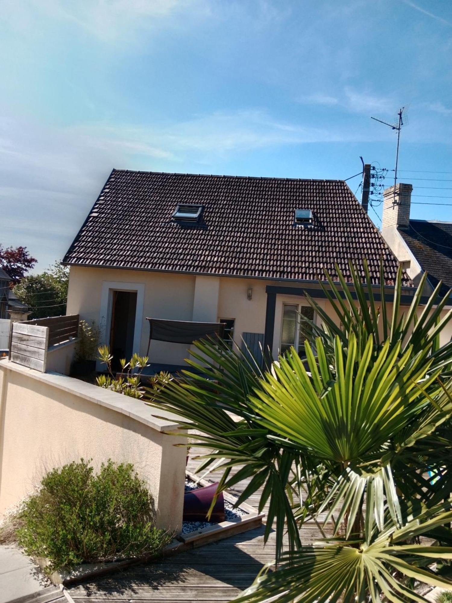 Les Palmiers Bed & Breakfast Bayeux Exterior foto